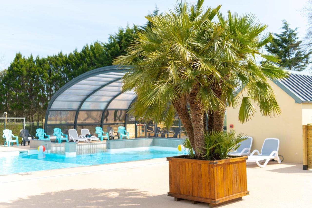 Camping Les Carolins Saint-Lo-d'Ourville Екстериор снимка