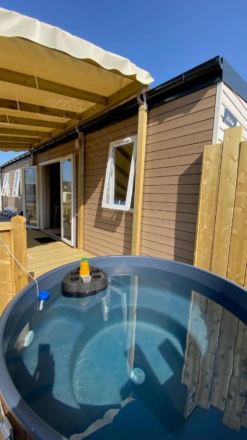 Camping Les Carolins Saint-Lo-d'Ourville Екстериор снимка