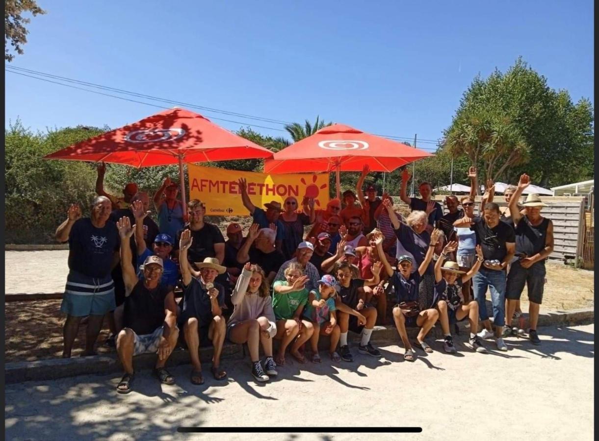 Camping Les Carolins Saint-Lo-d'Ourville Екстериор снимка