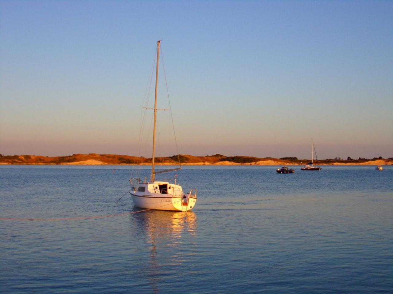Camping Les Carolins Saint-Lo-d'Ourville Екстериор снимка
